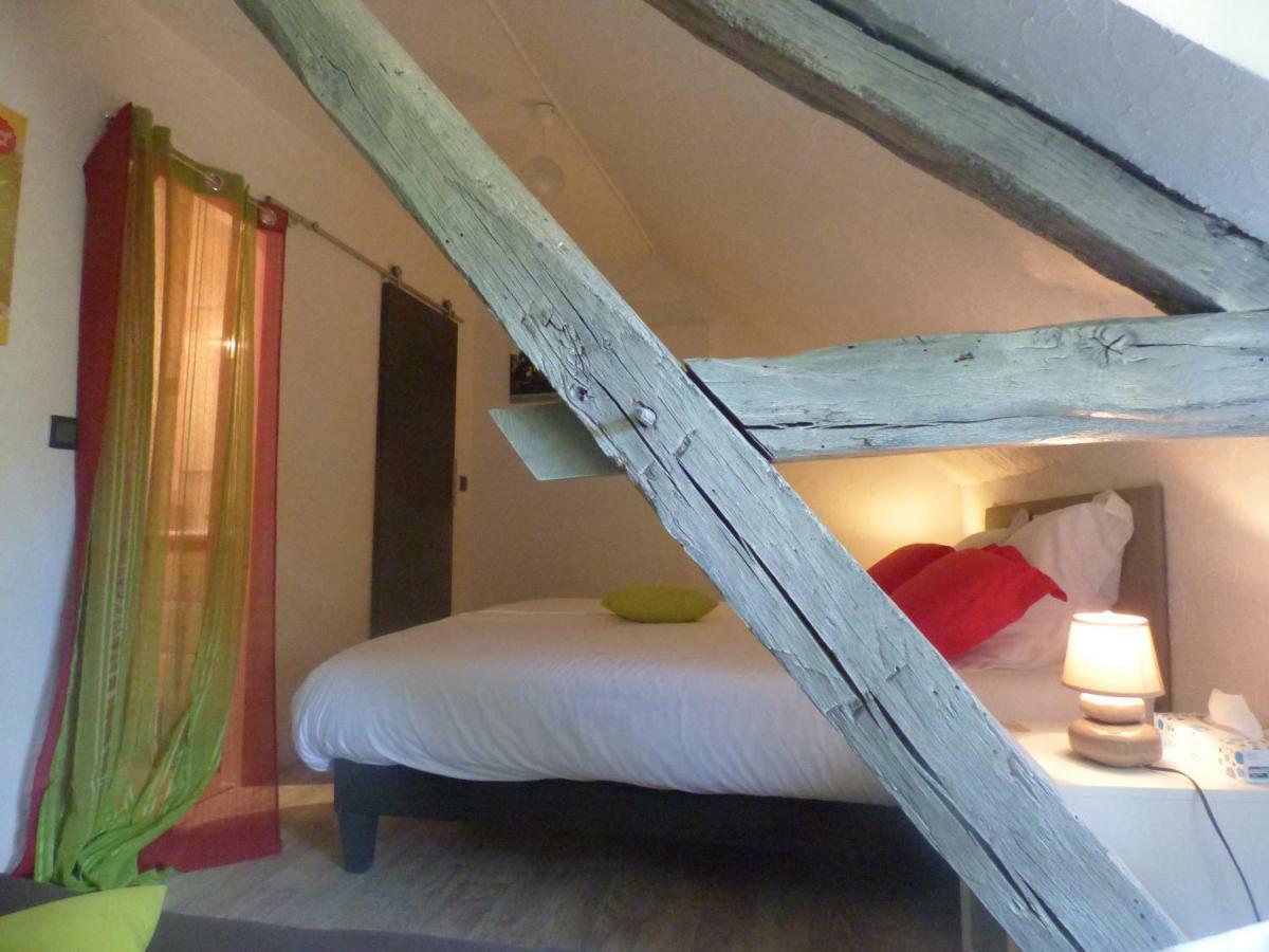 La Bicoque En Puisaye Hotell Saint-Amand-en-Puisaye Exteriör bild