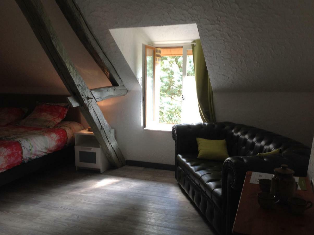 La Bicoque En Puisaye Hotell Saint-Amand-en-Puisaye Exteriör bild
