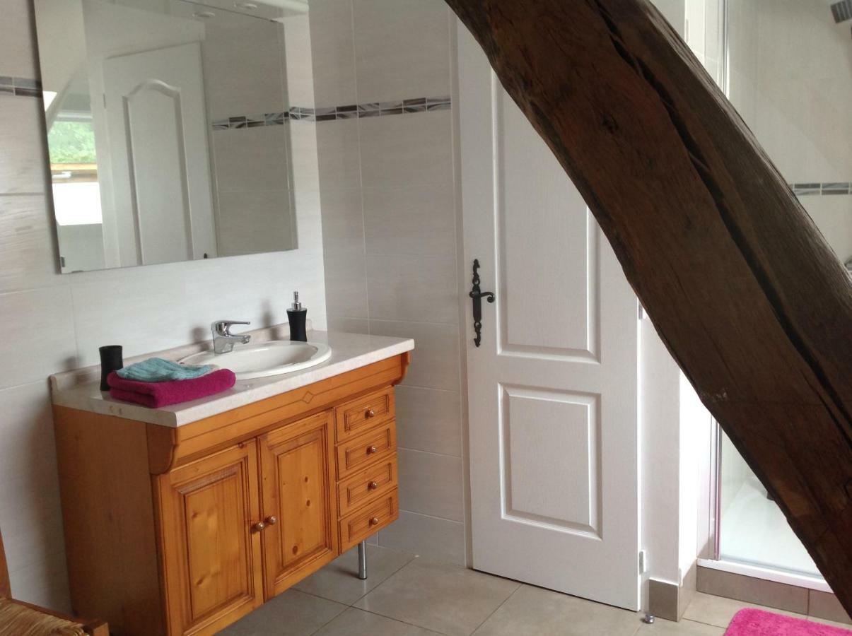 La Bicoque En Puisaye Hotell Saint-Amand-en-Puisaye Exteriör bild